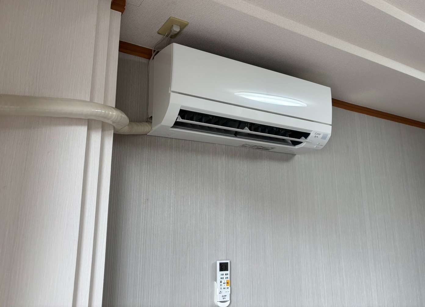 富士市アパート エアコン交換